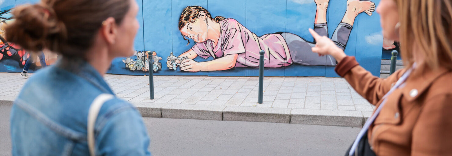 Street art feminin rennes mur rue echange
